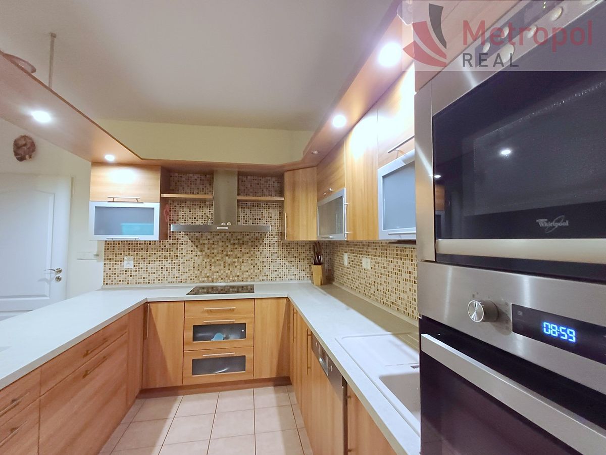 Pronájem bytu 3+kk 95 m²